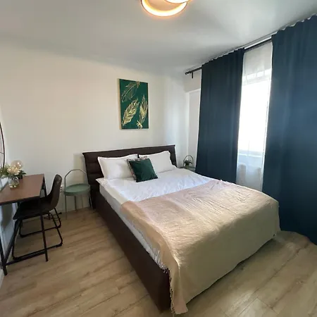 Abc - 42 Apartment